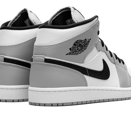 Air Jordan 1 Mid "Light Smoke Grey"