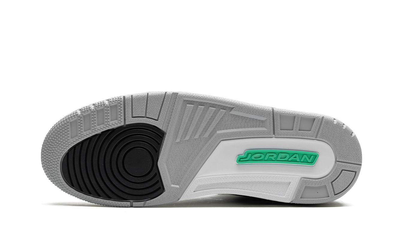 Air Jordan 3 Retro "Green Glow"