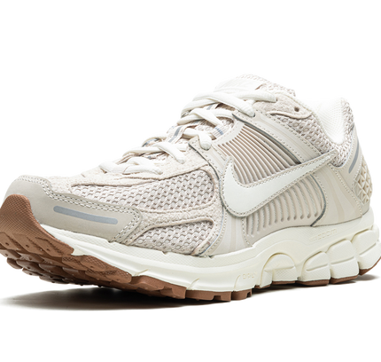 Nike Zoom Vomero 5 WMNS "Light Orewood Brown"