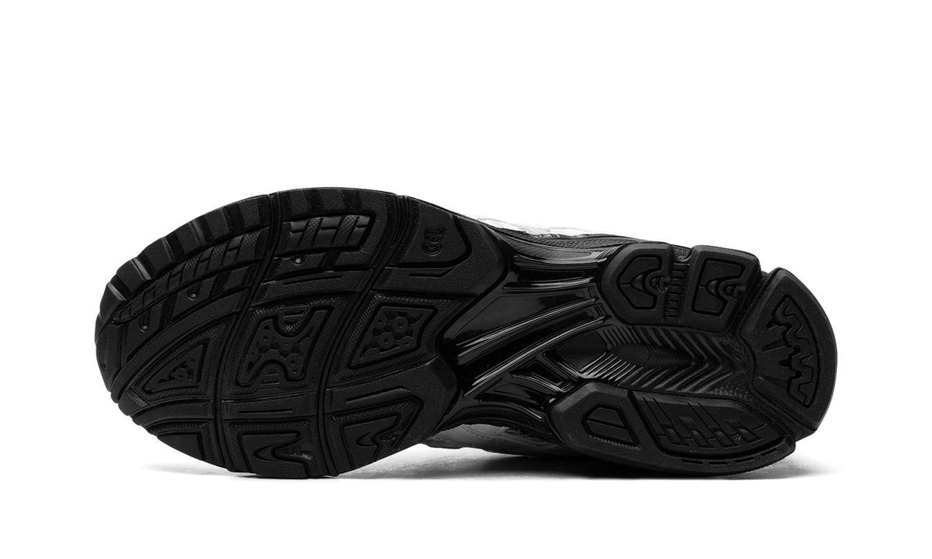 GEL-Kayano Legacy "GmbH - Weiß / Schwarz"