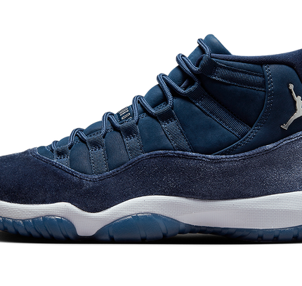 Air Jordan 11 Velvet WMNS "Midnight Navy"