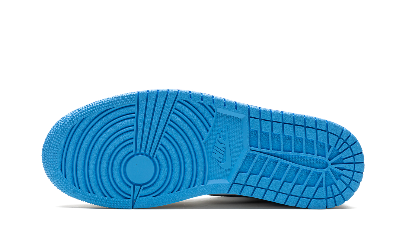 Air Jordan 1 Retro High OG "UNC Toe"