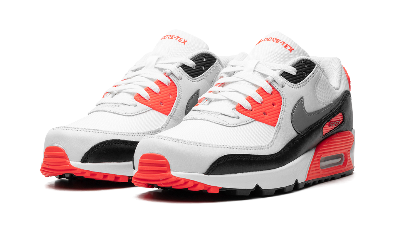 Nike Air Max 90 Gore-Tex "Infrared"