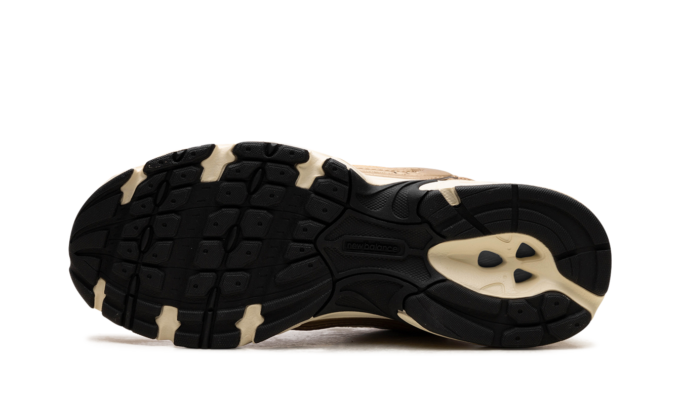 New Balance 530 "Liquid Gold"