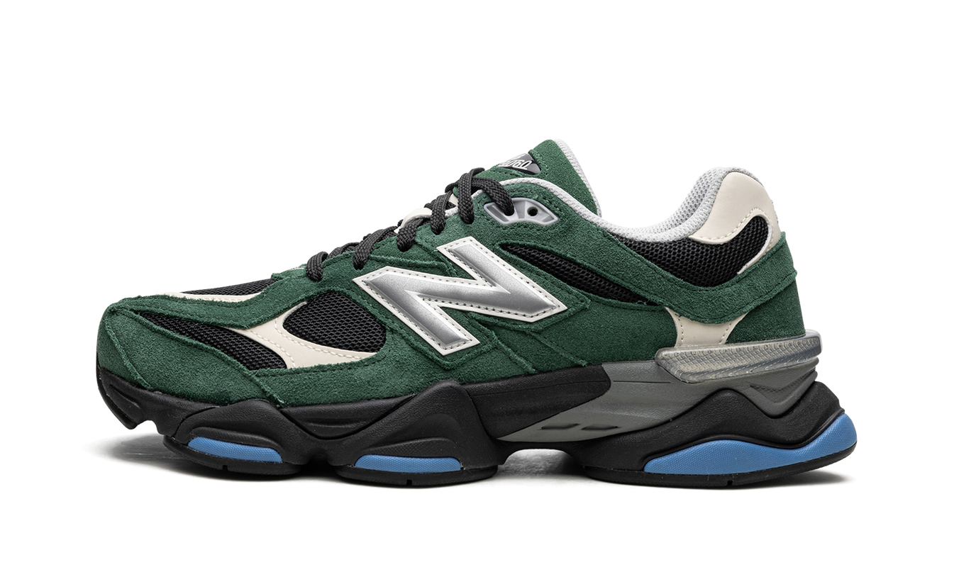 New Balance 9060 "Waldgrün"