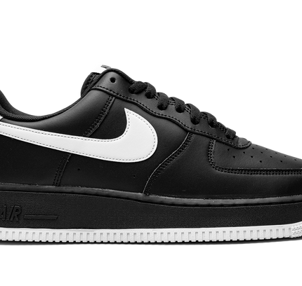 Nike Air Force 1 '07 "Black / White"
