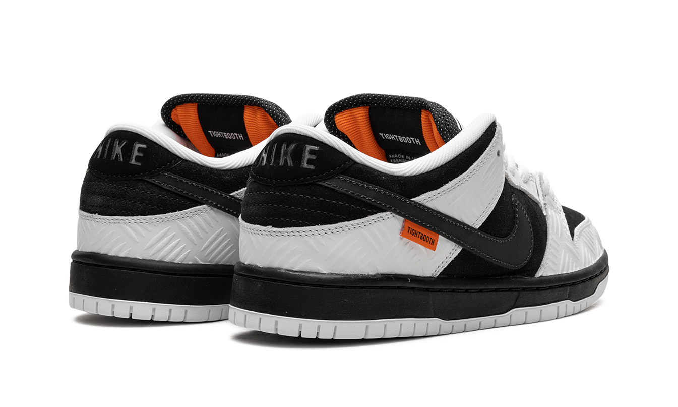 Nike Dunk Low SB "TIGHTBOOTH"