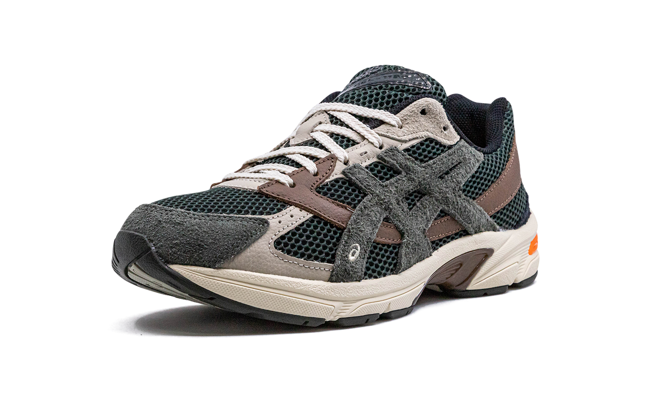 Asics Gel 1130 "HAL Studios"