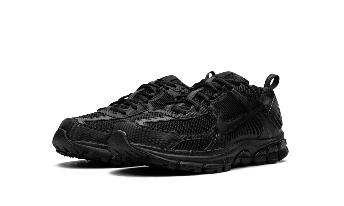 Nike Zoom Vomero 5 GS "Triple Black"