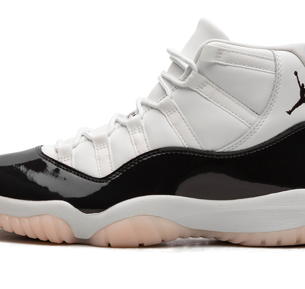 Air Jordan 11 WMNS "Neapolitan"