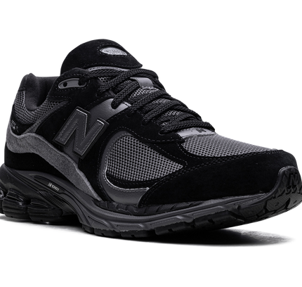 New Balance 2002R "Schwarzer Magnet"