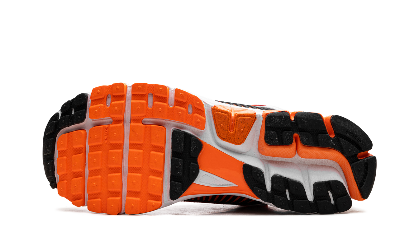Nike Zoom Vomero 5 "Total Orange"