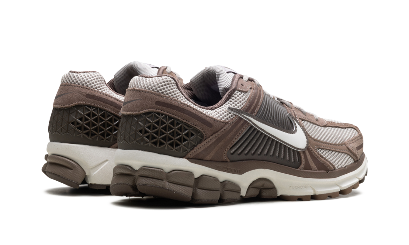 Nike Zoom Vomero 5 "Mink Brown"