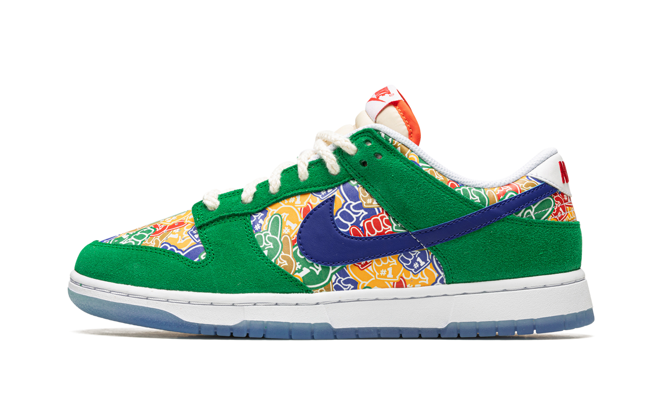 Nike Dunk Low "Foam Finger"