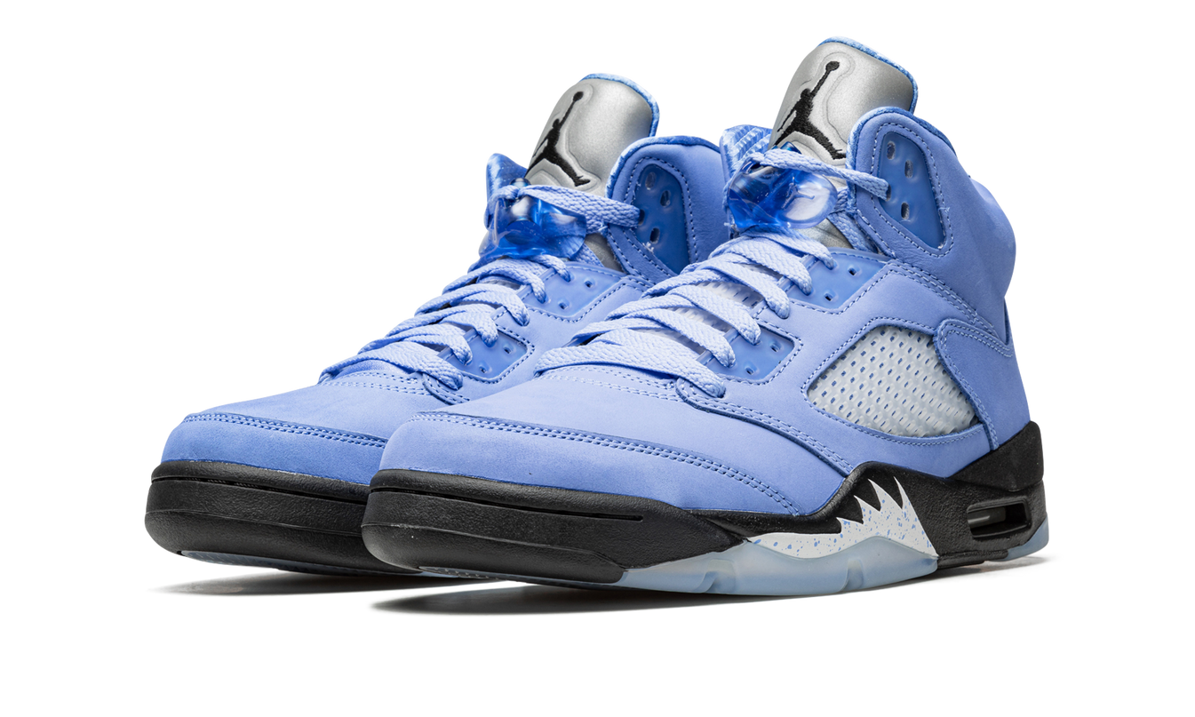 Air Jordan 5 Retro SE "UNC"
