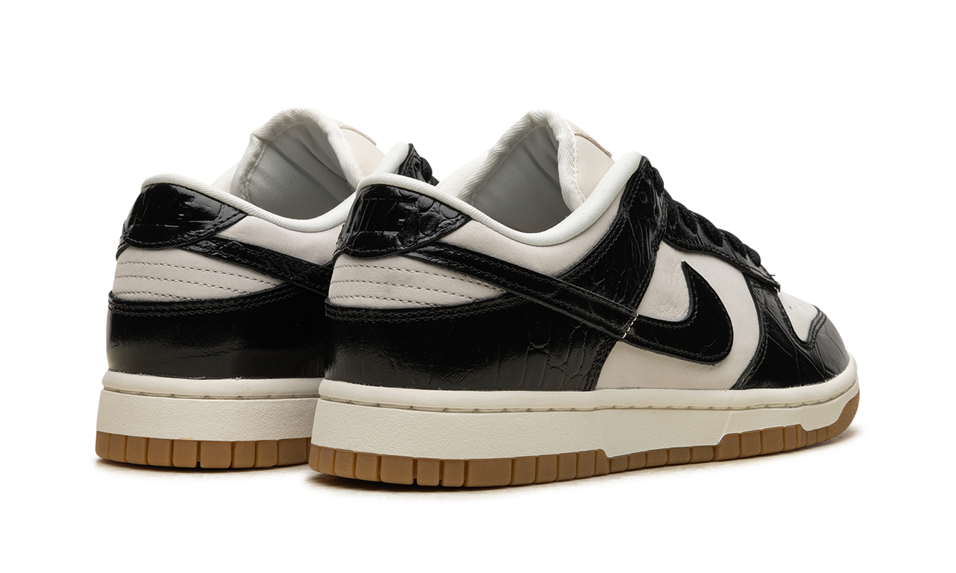 Nike Dunk Low LX WMNS "Black Croc"