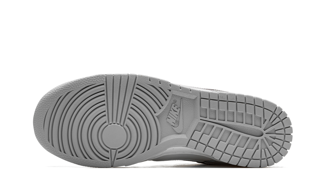 Nike Dunk Low SE "Lottery Pack - Grey"