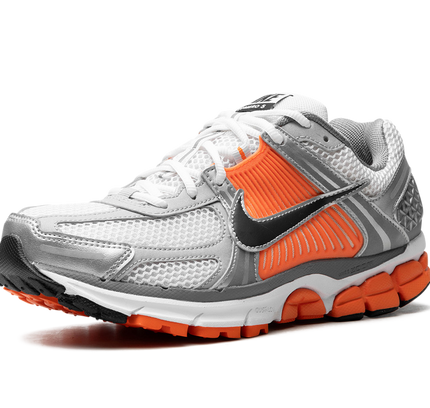 Zoom Vomero 5 „Platinum Tint“