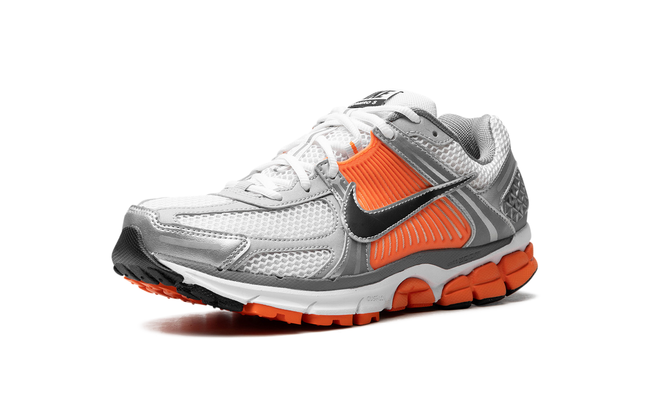 Zoom Vomero 5 „Platinum Tint“