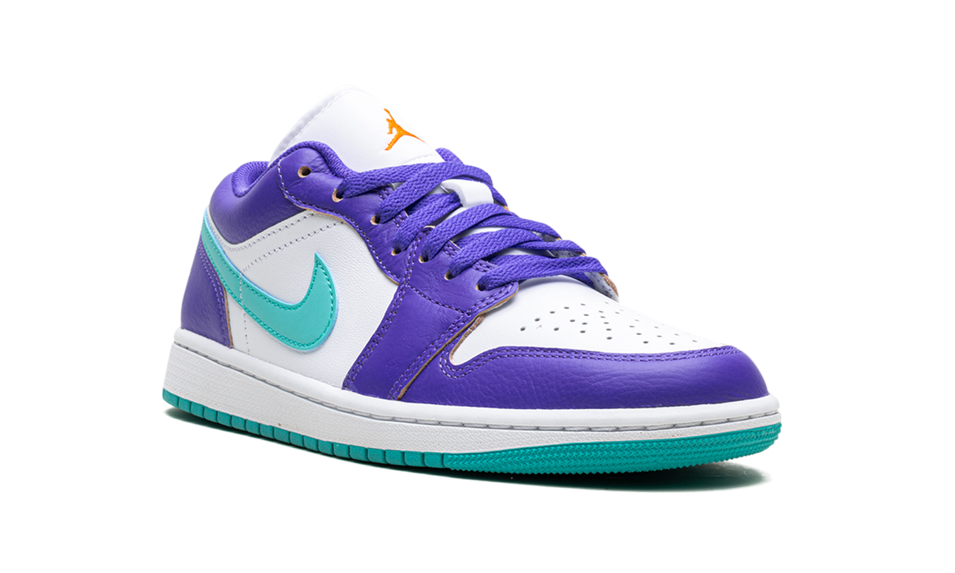 Air Jordan 1 LOW "Hornets"