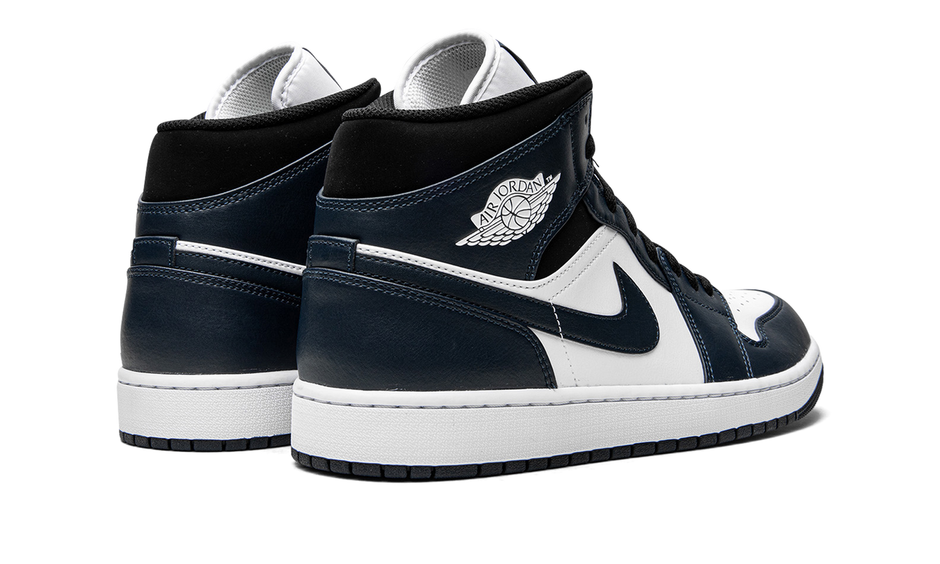 Air Jordan 1 Mid "Armory Navy"