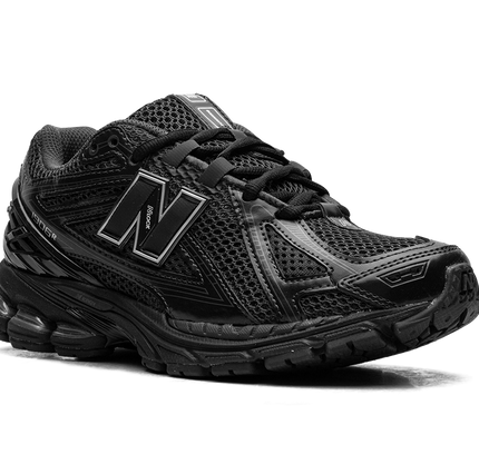 New Balance 1906R "Black Metallic"