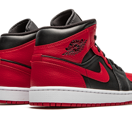 Air Jordan 1 Mid "Banned 2020"