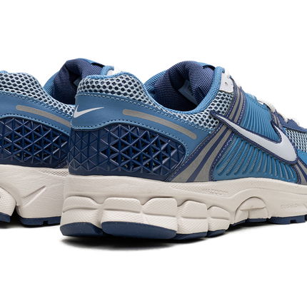 Nike Zoom Vomero 5 "Worn Blue"