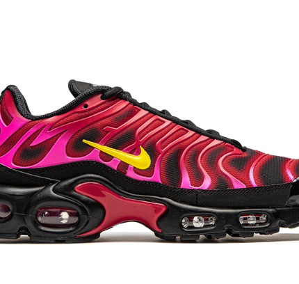 Nike Air Max Plus TN "Supreme - Black / Red"