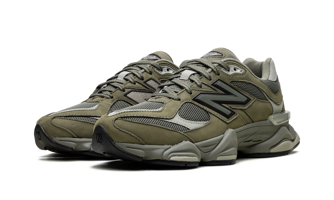 New Balance 9060 "Dunkles Olivin"