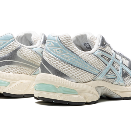 Gel-1130 „Kith Cream Starlight Blue“