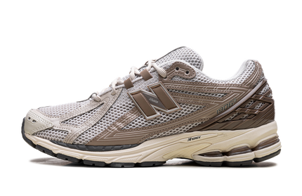 New Balance 1906R 