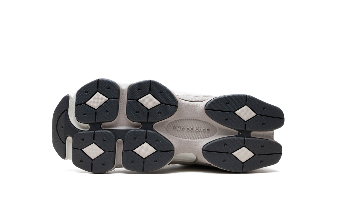 New Balance 9060 GS "Moonrock Linen"