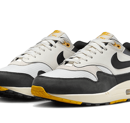 Nike Air Max 1 Athletic Department Gelb