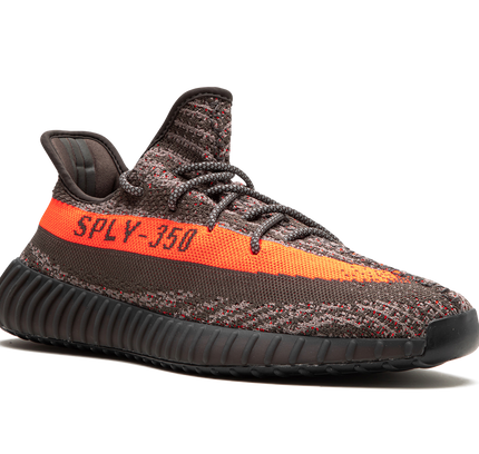 Yeezy 350 „Carbon Beluga“