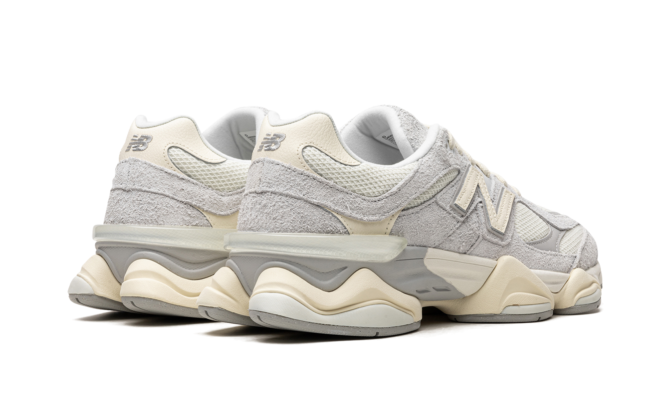 New Balance 9060 „Quartz Grey“