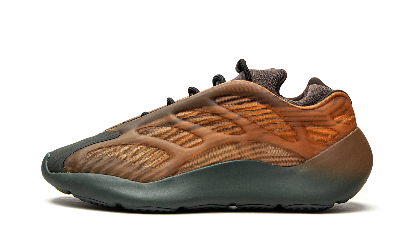 Yeezy 700 V3 "Copper Fade"