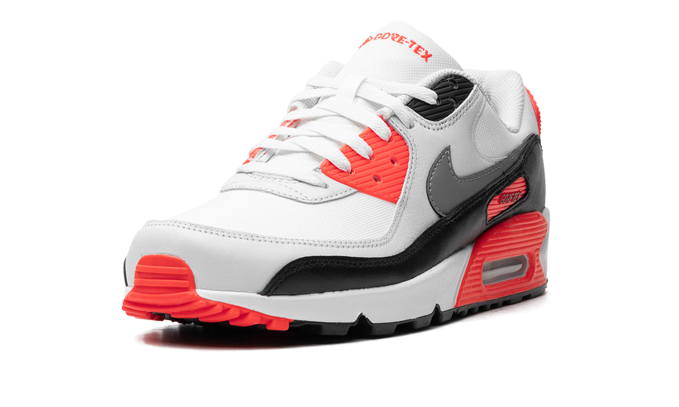 Nike Air Max 90 Gore-Tex "Infrared"