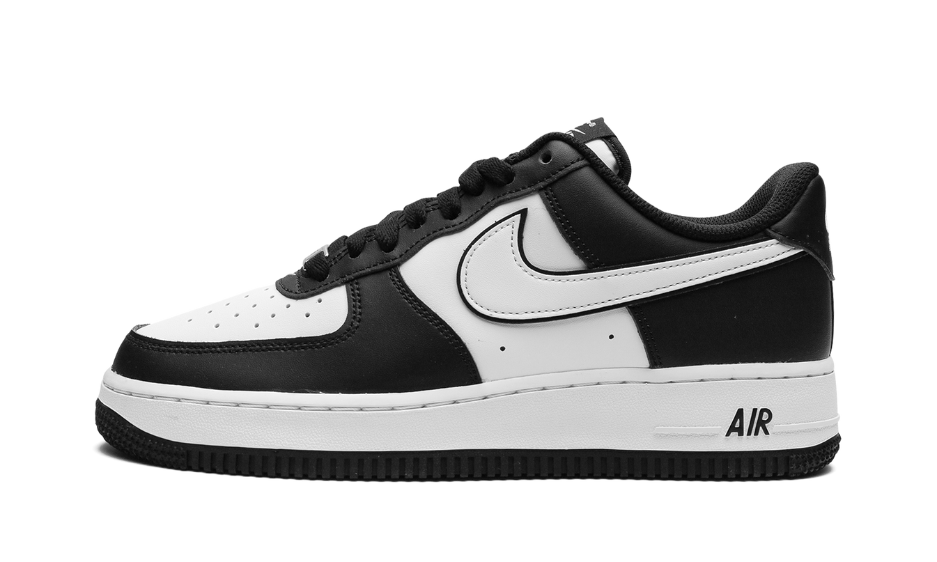 Nike Air Force 1 Low "Panda"