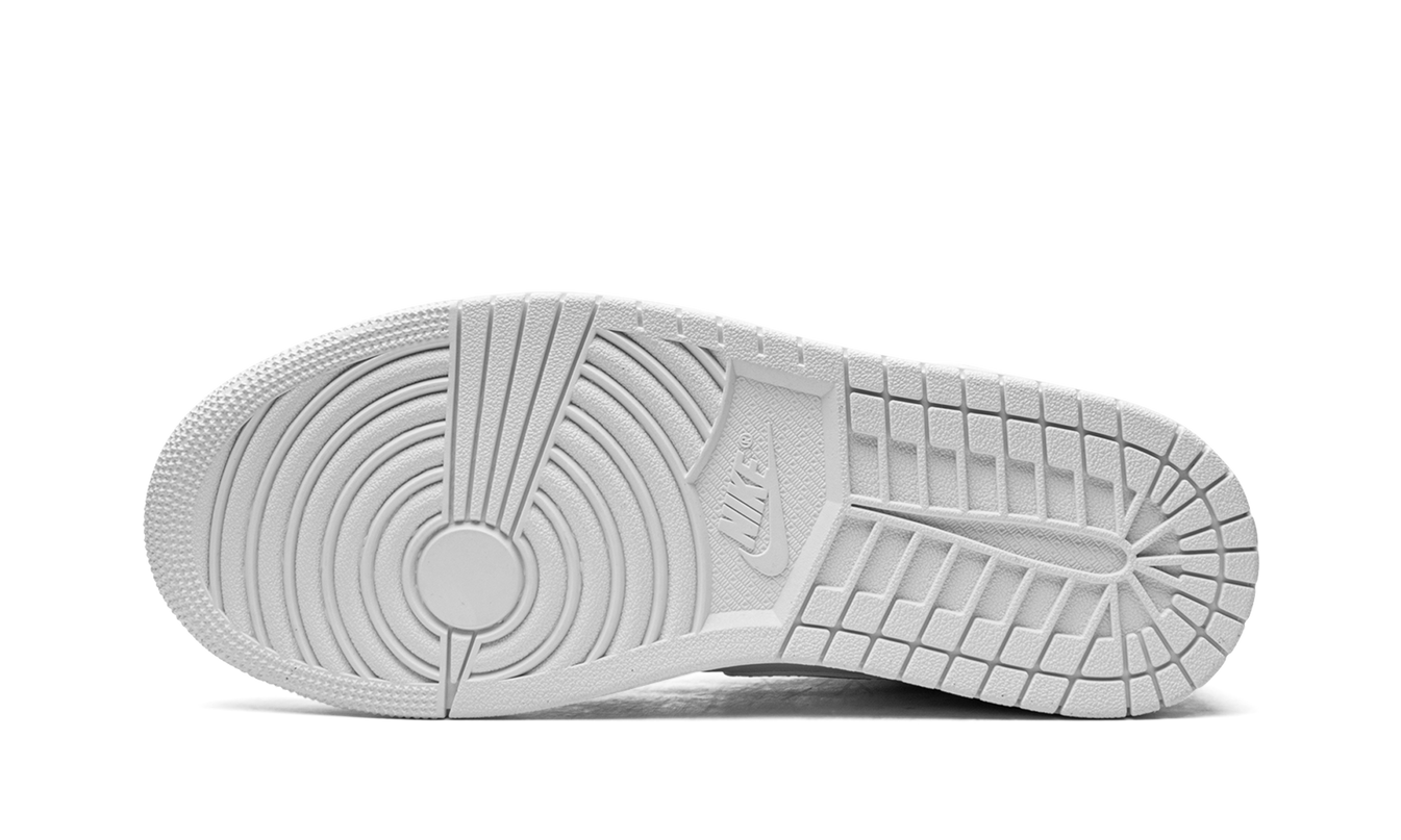 Air Jordan 1 Mid "Triple White"
