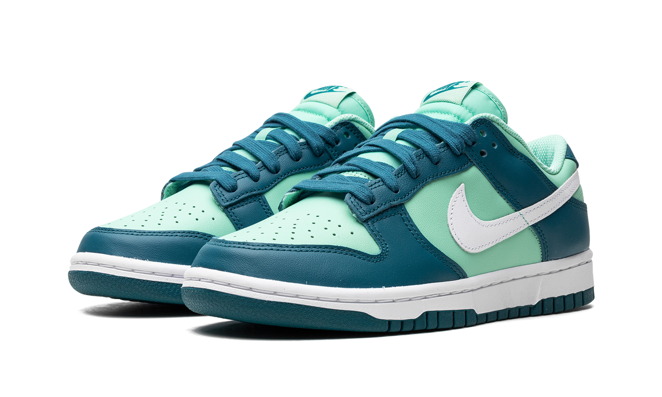 Nike Dunk Low WMNS "Geode Teal"