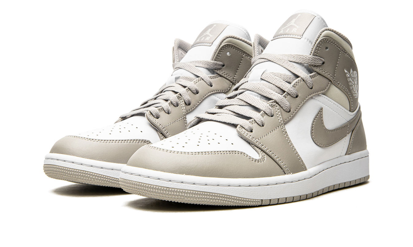 Air Jordan 1 Mid "Linen / College Grey"