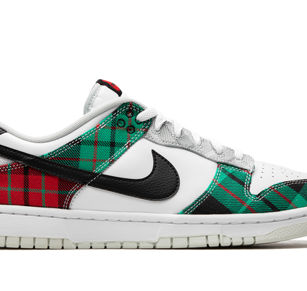 Nike Dunk Low "Tartan Plaid"
