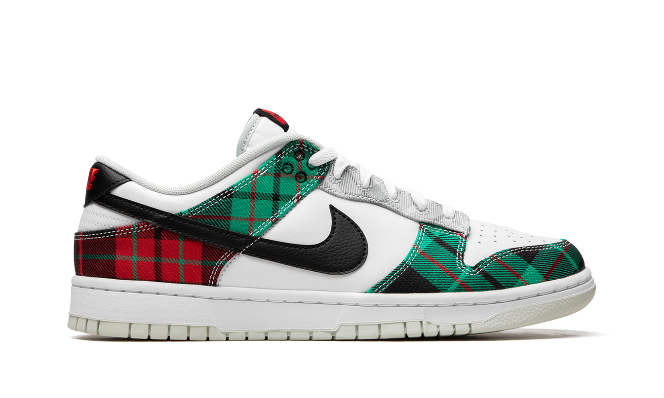 Nike Dunk Low "Tartan Plaid"