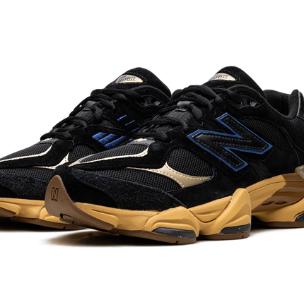 New Balance 9060 "Schwarz Royal Gum"