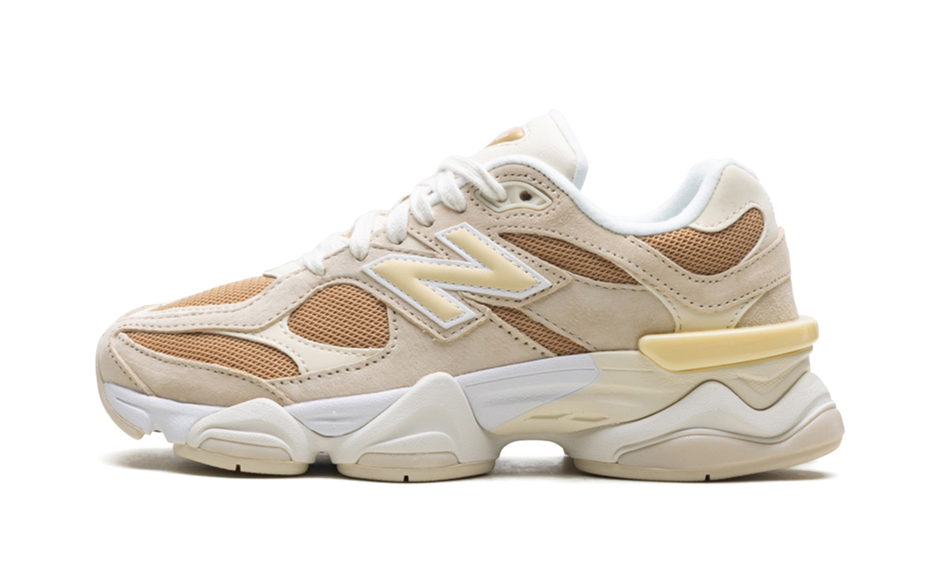 New Balance 9060 „Braun Elfenbein Weiß“
