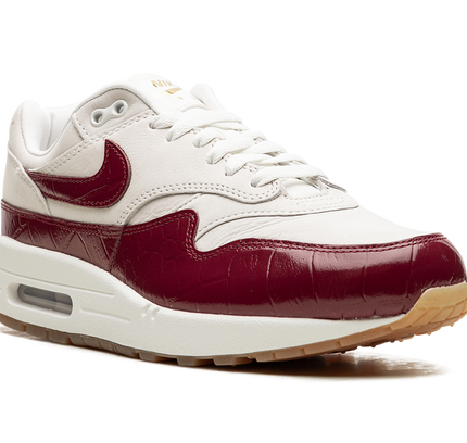 Nike Air Max 1 LX WMNS "Team Red"