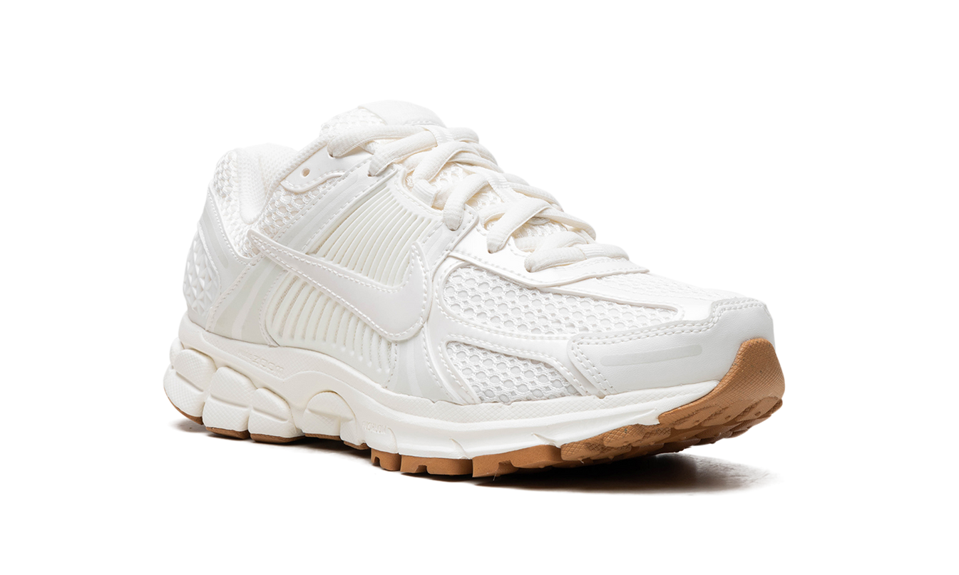 Nike Zoom Vomero 5 WMNS "SAIL GUM"