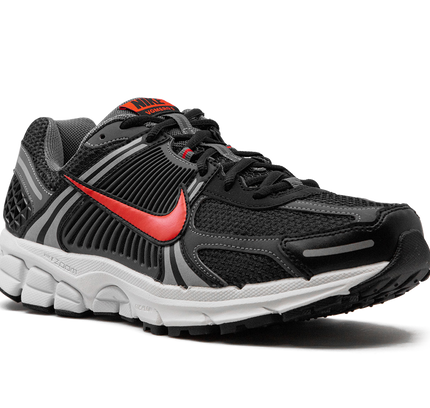 Nike Zoom Vomero 5 "Black Picante Red"