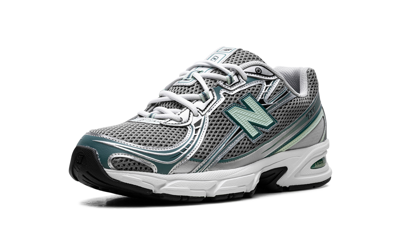 New Balance 740 V2 "Silver Metallic New Spruce"